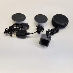 Bundle of 3 Amazon Smart Speakers alternative image