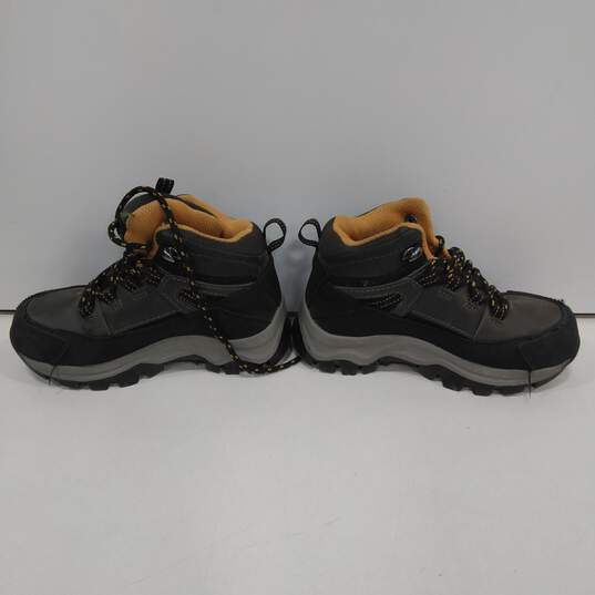 Boys Coosa Gray Waterproof Lace Up Ankle Hiking Boots Size 10 image number 3