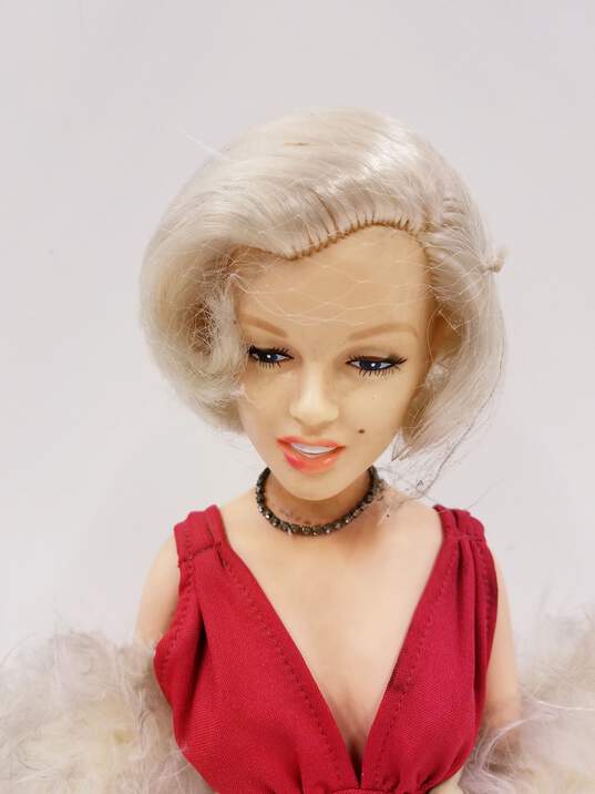 1983 Marilyn Monroe World Doll with Tag and Stand image number 5