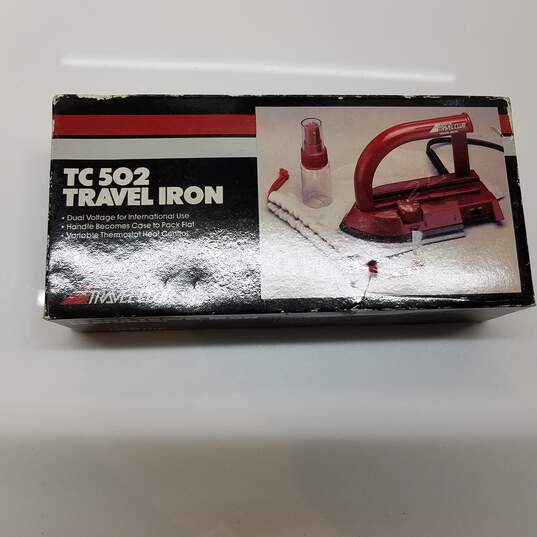 TC 502 Travel Iron Dual Voltage for International Use image number 4