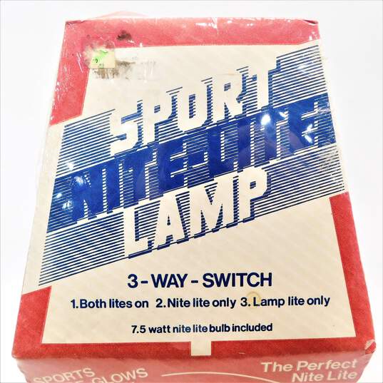 VTG 1980s Chicago Blackhawks  3-Way Lighted Base Desk Lamp P&K Products Sealed image number 3