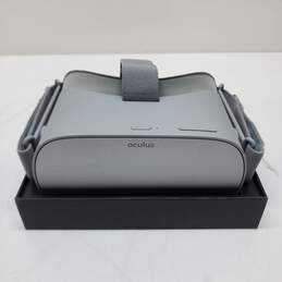 Oculus Go Standalone VR Headset Only alternative image