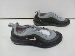 Nike Air Max Axis Women's Sneakers Size 7.5 alternative image