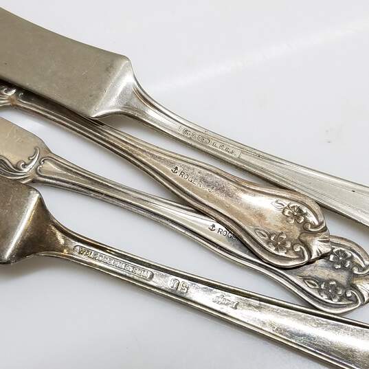 Silver Plated Assorted Brand Butter Knives Mixed Lot image number 9