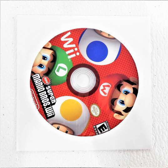New Super Mario Bros Wii Nintendo Wii Video Game Loose image number 1