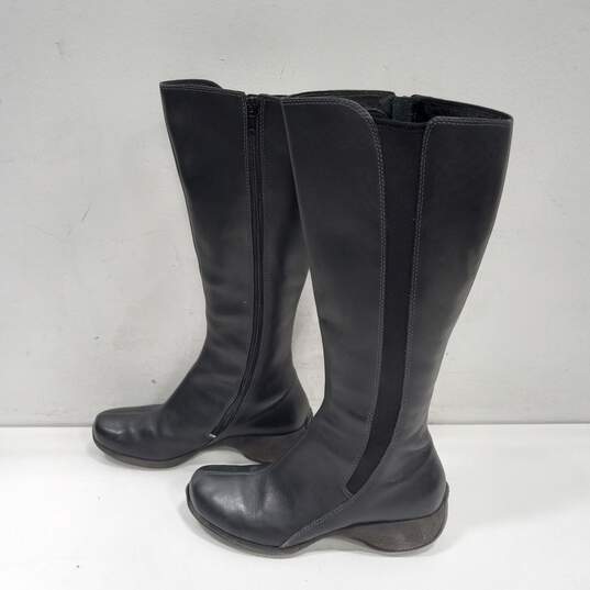 Merrell Spire Peak Women's Midnight Boots Size 7.5 image number 2