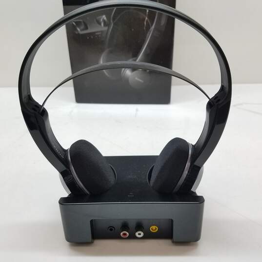 Sony Cordless Stereo Headphone System MDR-IF245RK image number 4
