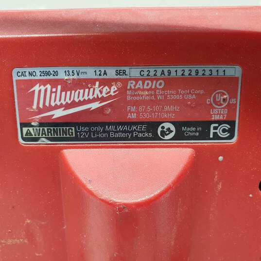 Milwaukee 2590-20 13.5V AM/FM Job Site Radio Untested image number 6