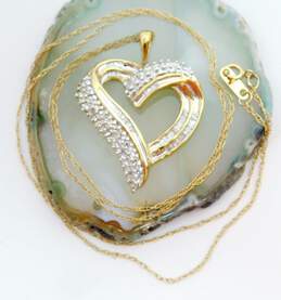 10K Yellow Gold 0.70 CTTW Diamond Ribbon Heart Pendant Necklace 3.8g