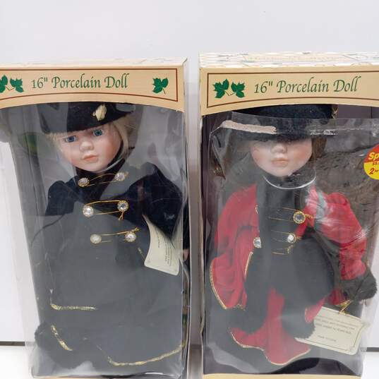 Bundle Of 5 The Heirloom Collection Porcelain Dolls IOBs image number 4
