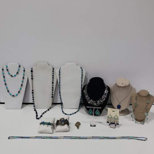 Bundle of Assorted Blue Toned Fashion Jewelry image number 6