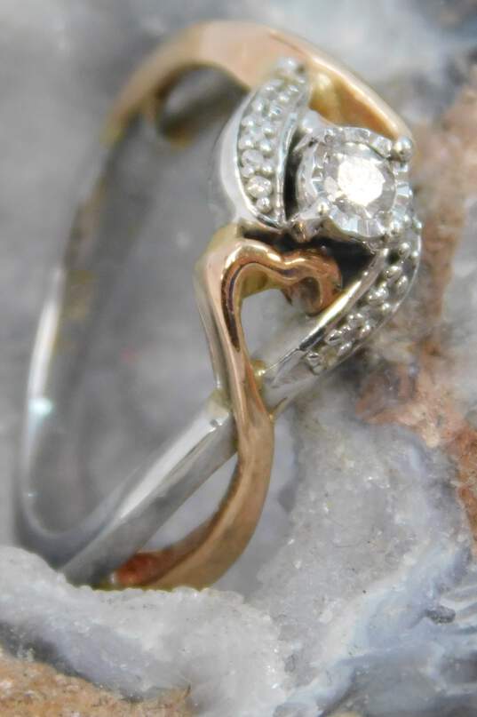 10K Two Tone Gold Diamond Accent Heart Motif Ring 3.3g image number 3