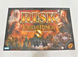 RISK Lord Of The Rings Middle Earth Conquest Board Game