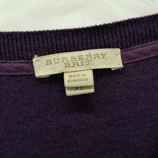 AUTHENTICATED Burberry Brit Purple Wool V-Neck Sweater Size XL image number 3