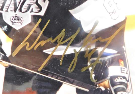 HOF Wayne Gretzky Autographed 8x10 w/ COA Los Angeles Kings image number 2