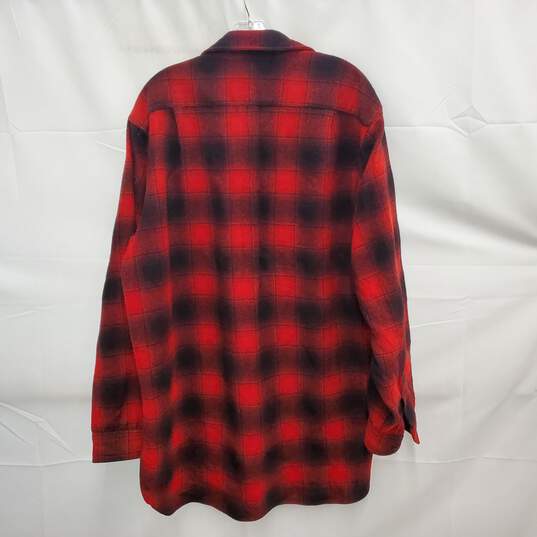 VTG Pendleton MN's Red & Black Plaid Flannel Shirt Size XL -LONG image number 2
