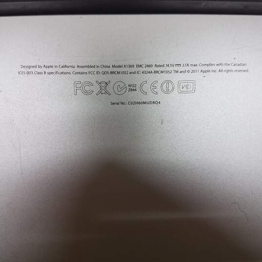 2011 Apple MacBook Air 13in Laptop Intel i7-2677M CPU 4GB RAM 256GB SSD image number 7