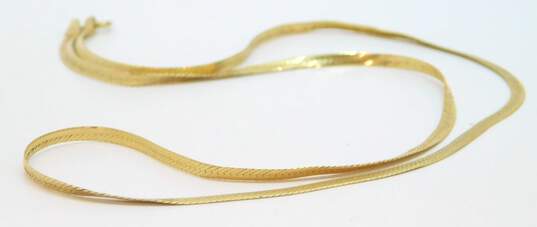14K Yellow Gold Herringbone Chain Necklace 3.3g image number 3
