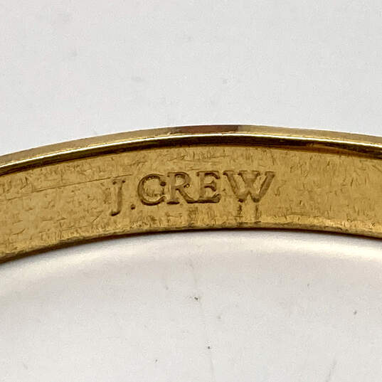 Designer J. Crew Gold-Tone Blue Enameled Round Shaped Bangle Bracelet image number 4