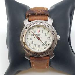 Swiss Army 36mm Case Diver with Brown leather strap Men's Stainless Steel Quartz Watch alternative image