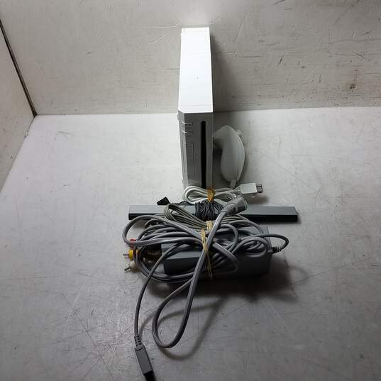 UNTESTED Nintendo Wii Console Bundle with Controllers, Cables #1 image number 1