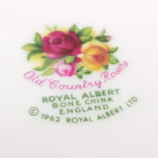Vintage Bundle Lot of 4 Royal Albert Old Country Roses 1962 Bone China Saucer 5 1/2 inches image number 7
