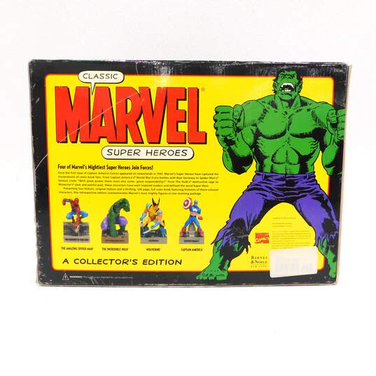 Classic Marvel Super Heroes Collector's Edition 4 Figures + Book Spider-man hulk image number 2