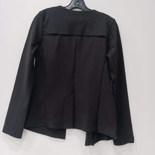 FLX Women's Black Jacket Size Medium image number 2
