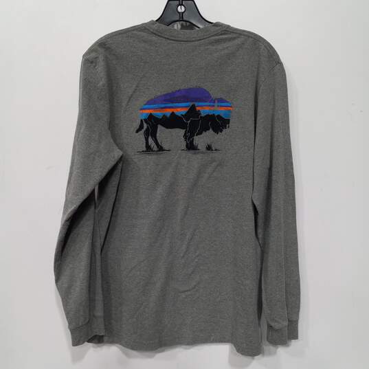 Patagonia Gray Long Sleeve T-Shirt Men's Size M image number 2
