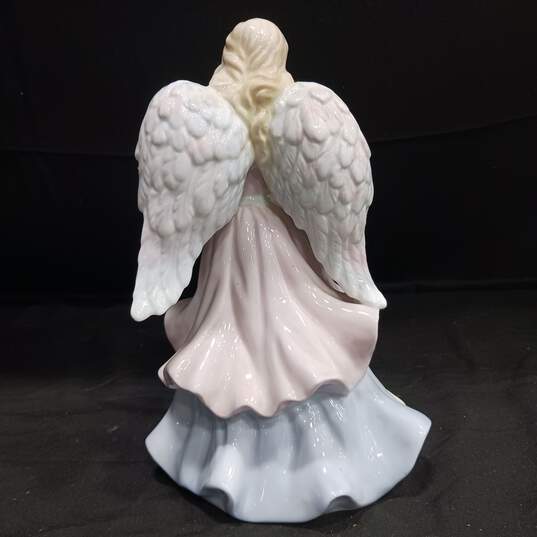 Porcelain Angel Figurine image number 2