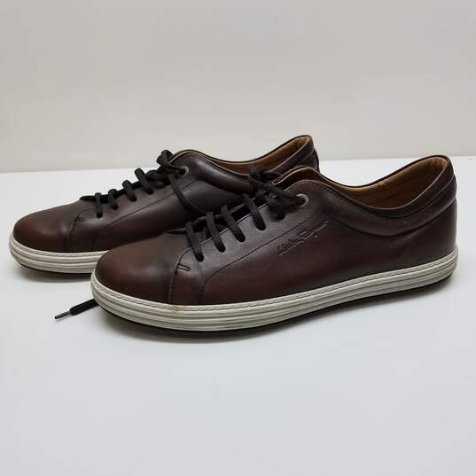 AUTHENTICATED Salvatore Ferragamo Newport Brown Leather Lace Up Sneakers Mens Size 10 image number 2