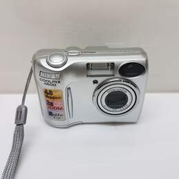 Nikon Coolpix 4600 3.2MP Digital Camera Silver
