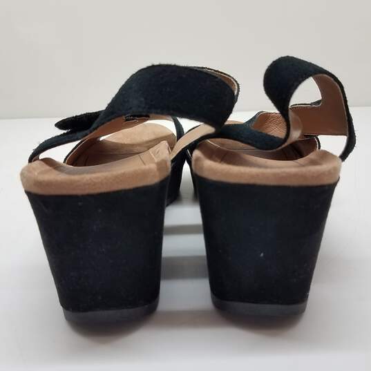 VIONIC Women's Hoola Astrid II Joy-Per's Wedge Heel Sandals Black Suede Size 11 image number 4