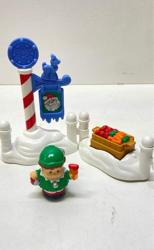 Fisher Price Little People "Twas the Night Before Christmas" Story Set image number 3
