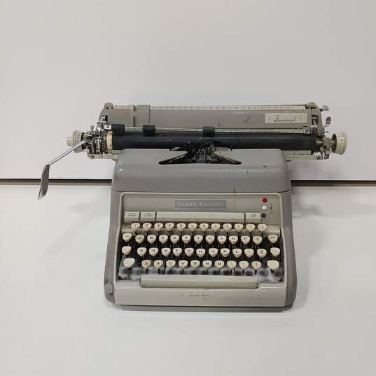 Smith-Corona Secretarial Typewriter image number 1