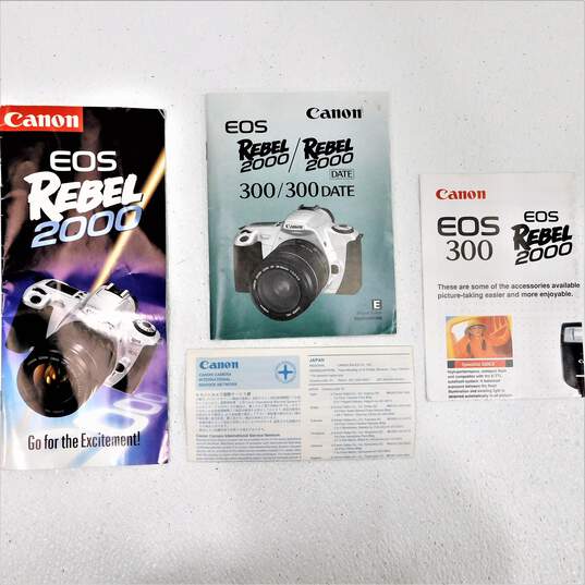 Canon EOS Rebel 2000 35mm SLR Film Camera w/ 28-80mm Lens & Bag image number 8