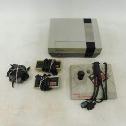 Nintendo NES Console w/ Controllers + Wires