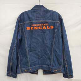 Levi's MN's Cincinnati Bengals Fan Apparel Denim Blue Jean Jacket Sz. L alternative image