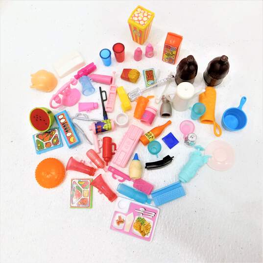 Assorted Barbie Doll Food Accessories Pets Dogs Furniture image number 3