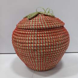 Handmade Woven 'Strawberry' Basket w/Lid