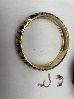 Set Of 3 Pieces Womens Necklace Bracelet & Earrings 62g J-0547099-B-03 alternative image