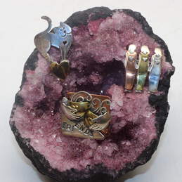 Assortment of 3 Far Fetched Sterling Silver, Copper, Brass Accent Brooches - 18.9g