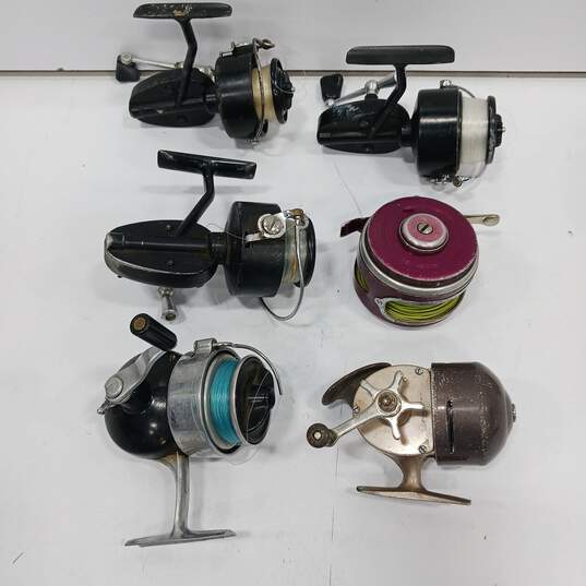 7pc. Vintage Lot of Assorted Fishing Reels with Tackle Bag image number 2