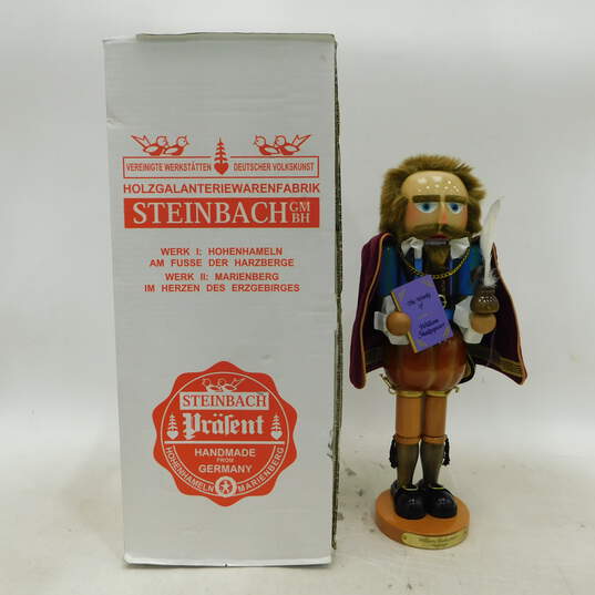 Steinbach Nutcracker William Shakespeare Playwright IOB image number 1