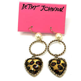 NWT Designer Betsey Johnson Gold-Tone Fish Hook Heart Shape Dangle Earrings