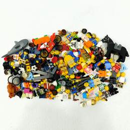 8.8oz Lego Mini Figure Mixed Lot