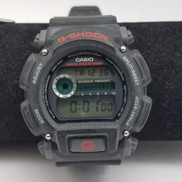 Casio G-Shock DW 9052 43mm WR 20 Bar Shock Resist Chrono Watch 58g