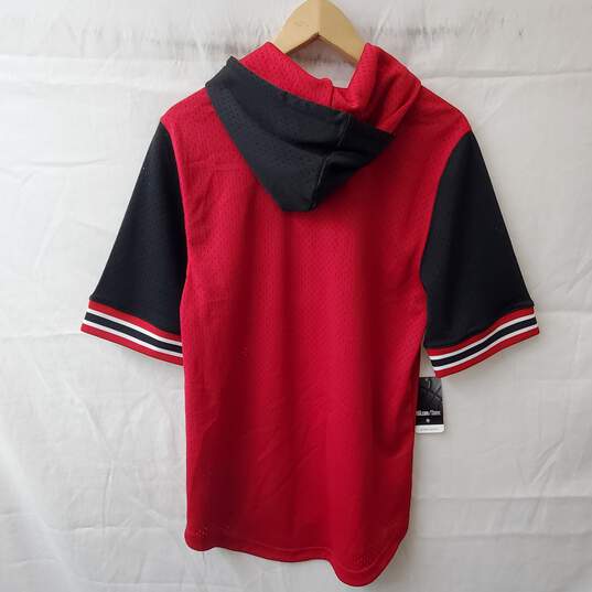 Mitchell & Ness Red Hooded Bulls Jersey Size S image number 2