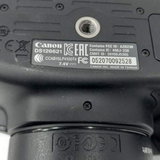Canon EOS Rebel T6 DSLR Camera Bundle in Digital Concepts Shoulder Carry Case image number 6