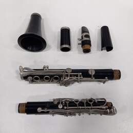 Bundy Resonite Selmer Clarinet In Hard Case With Accessories alternative image